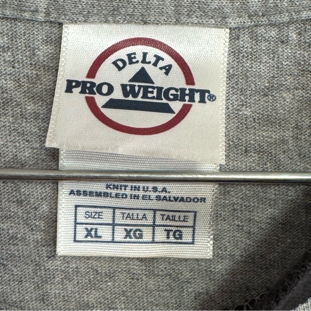 Delta Property of Boston Bruins The Hub of Hockey Gray and Black Ringer Tee XL - Picture 4 of 5